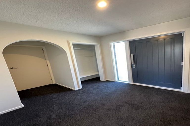 Photo of property in 2 Hawkswood Place, Avonhead, Christchurch, 8042