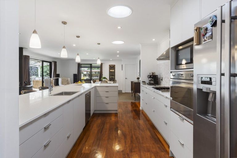 Photo of property in 24 Sunset Drive, Pukekohe, 2120