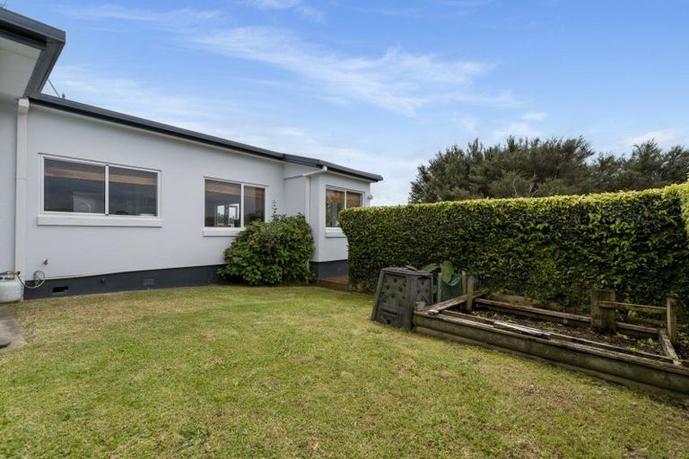 Photo of property in 22 Vanderbilt Place, Welcome Bay, Tauranga, 3112