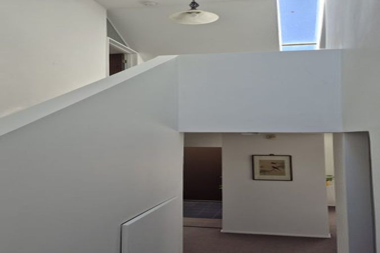 Photo of property in 4/17 Swanleigh Place, Ilam, Christchurch, 8041