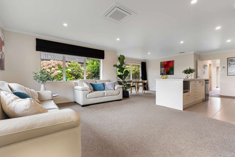 Photo of property in 16a Cresta Drive, Katikati, 3129