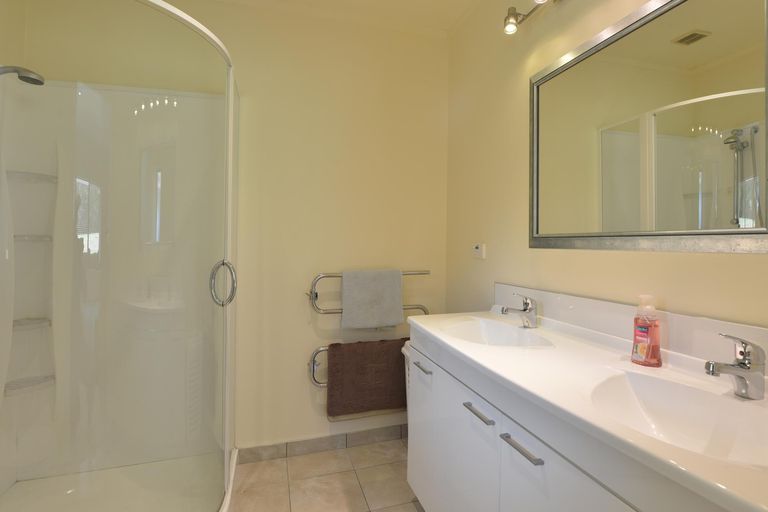 Photo of property in 247 Te Rongo Road, Parua Bay, Whangarei, 0174