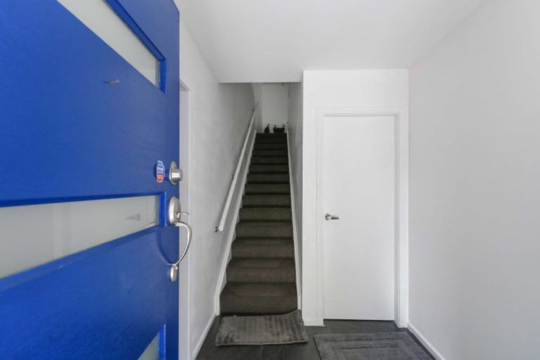 Photo of property in 34c Birch Terrace, Birchville, Upper Hutt, 5018