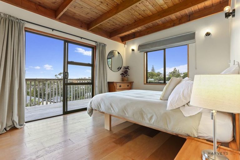 Photo of property in 147a Glengarry Road, Glen Eden, Auckland, 0602