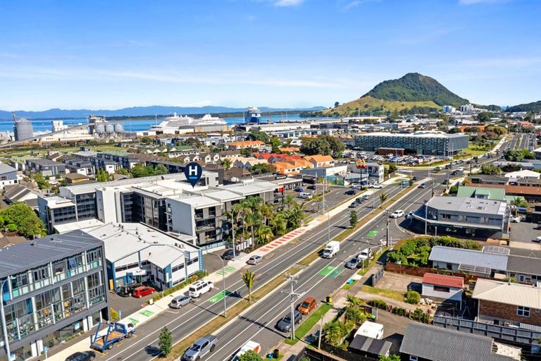 Photo of property in 2-06/424 Maunganui Road, Mount Maunganui, 3116