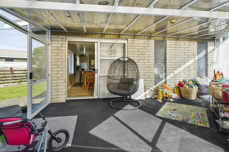 Photo of property in 7 Otaki Place, Westbrook, Palmerston North, 4412