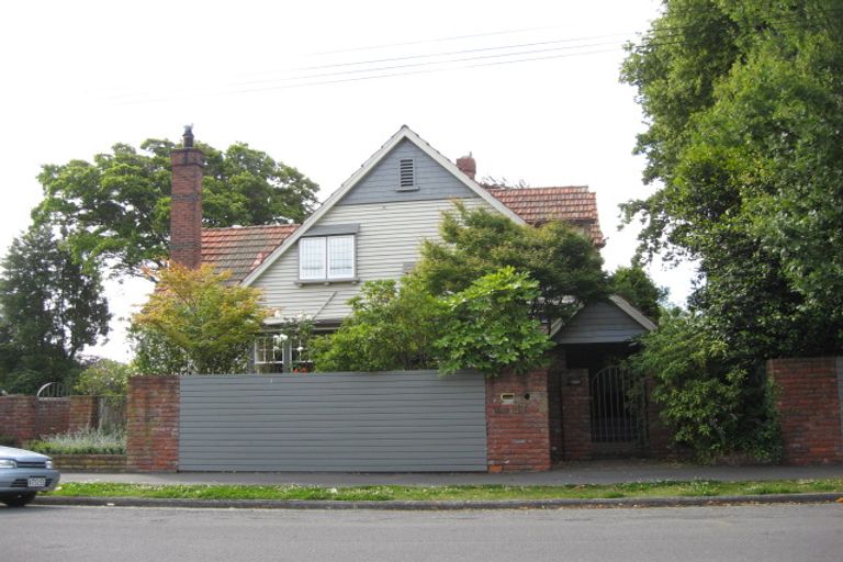 Photo of property in 2/37a Holmwood Road, Merivale, Christchurch, 8014