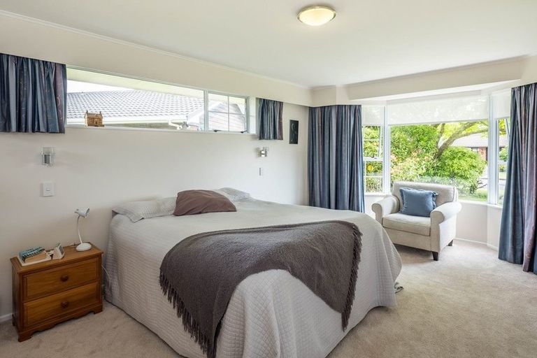 Photo of property in 22 Awanui Drive, Waikanae, 5036