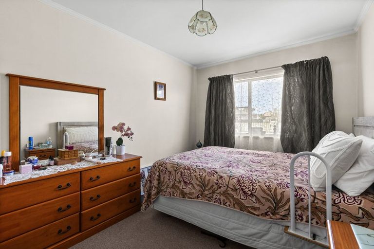 Photo of property in 54 Wycliffe Street, Onekawa, Napier, 4110