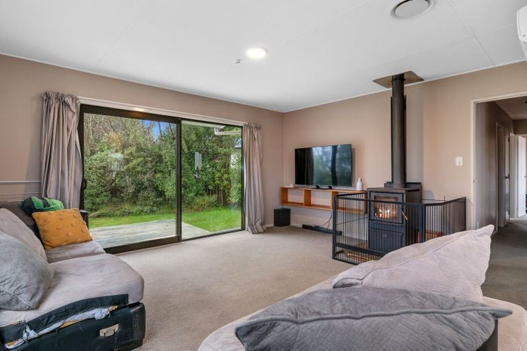 Photo of property in 25 Dickens Street, Owhata, Rotorua, 3010