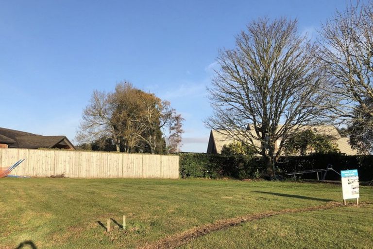 Photo of property in 14 Bree Place, Flagstaff, Hamilton, 3210