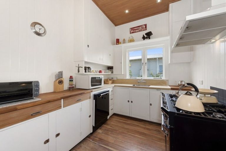 Photo of property in 18 Boundary Road, Claudelands, Hamilton, 3214