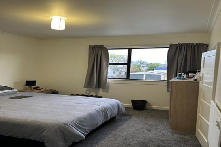 Photo of property in 74-76 Te Awe Awe Street, Hokowhitu, Palmerston North, 4410