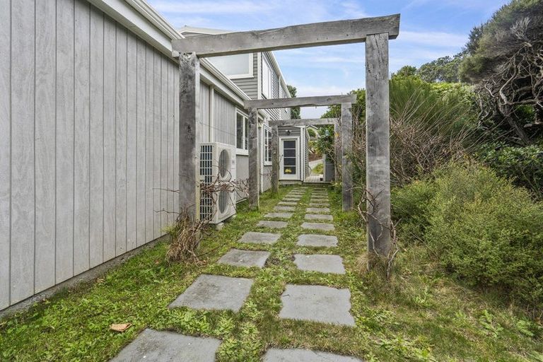 Photo of property in 9 Pukerua Beach Road, Pukerua Bay, 5026