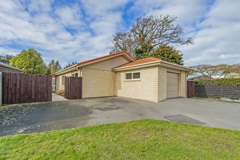 Photo of property in 64 Park Terrace, Waikuku Beach, 7473