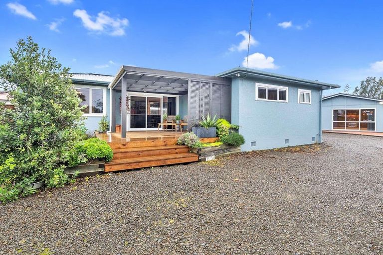 Photo of property in 62 Russell Street, Marton, 4710