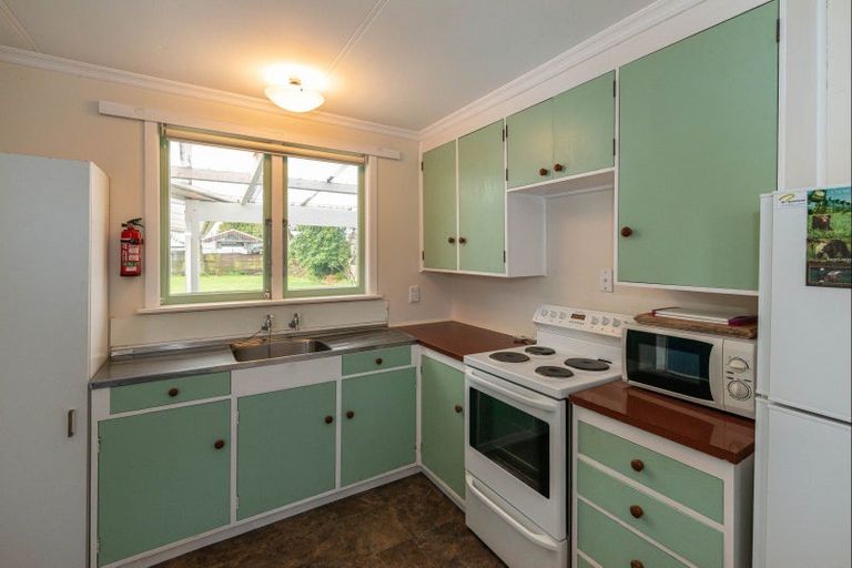 Photo of property in 1 Pitt Street, Raetihi, 4632