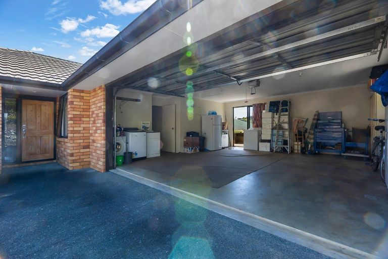 Photo of property in 4 Protea Drive, Cable Bay, 0420