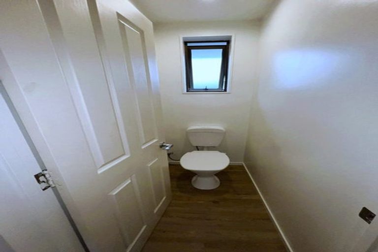 Photo of property in 2/41 Inwoods Road, Parklands, Christchurch, 8083