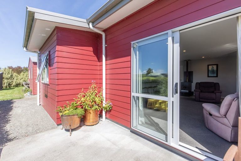 Photo of property in 416 Te Kura Road, Otane, 4277