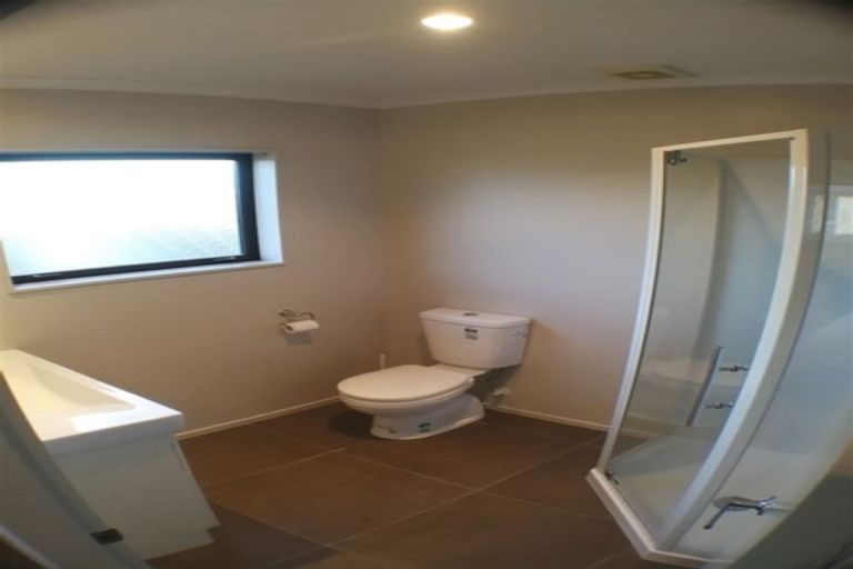 Photo of property in 238 Mark Avenue, Grenada Village, Wellington, 6037