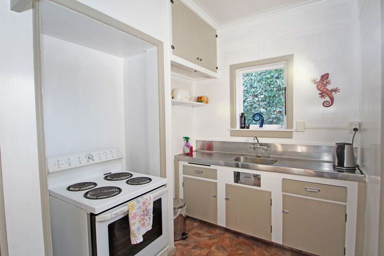 Photo of property in 24 Tay Street, Oamaru North, Oamaru, 9400