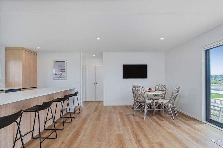 Photo of property in 290 Harbour Drive, Matarangi, Whitianga, 3592