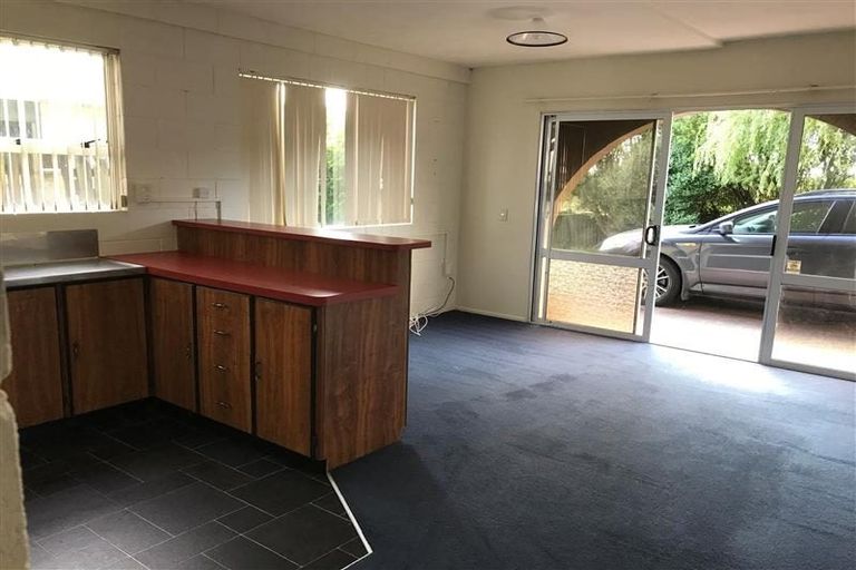 Photo of property in 76 Barrett Road, Whalers Gate, New Plymouth, 4310