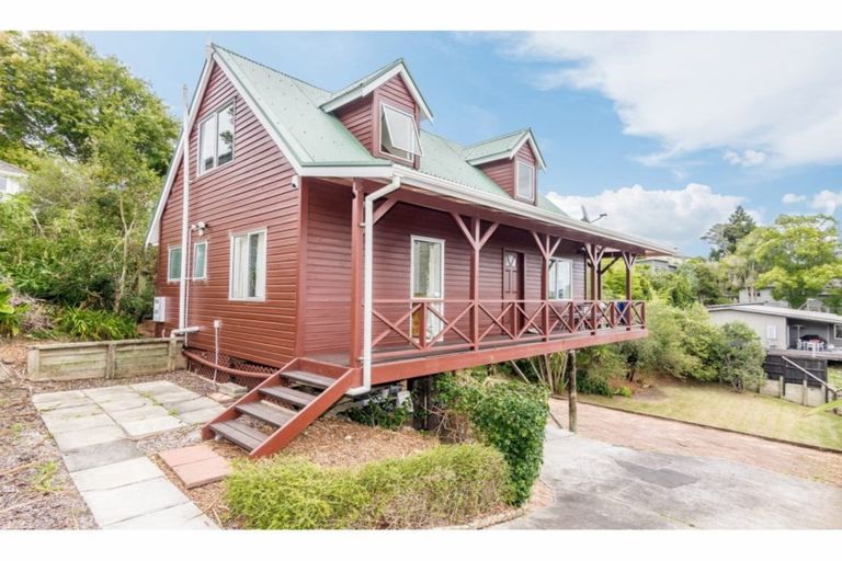 Photo of property in 1/63 Pleasant Road, Glen Eden, Auckland, 0602