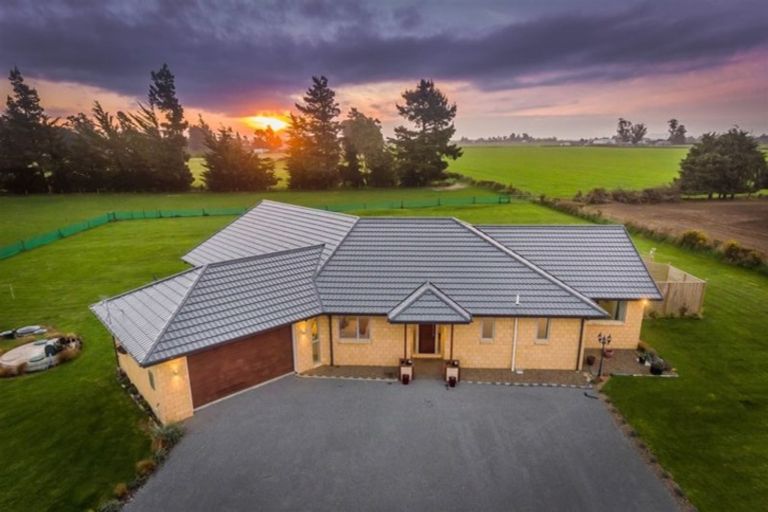 Photo of property in 61 Cornwall Lane, Kirwee, Darfield, 7571