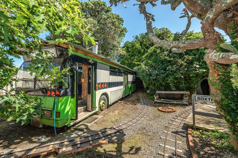 Photo of property in 133 Cornfoot Street, Castlecliff, Wanganui, 4501