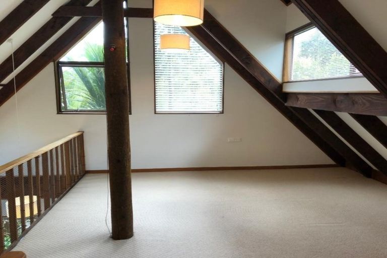 Photo of property in 4 Park Hill Road, Birkenhead, Auckland, 0626