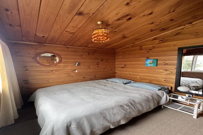 Photo of property in 349 Pukehina Parade, Pukehina, Te Puke, 3189