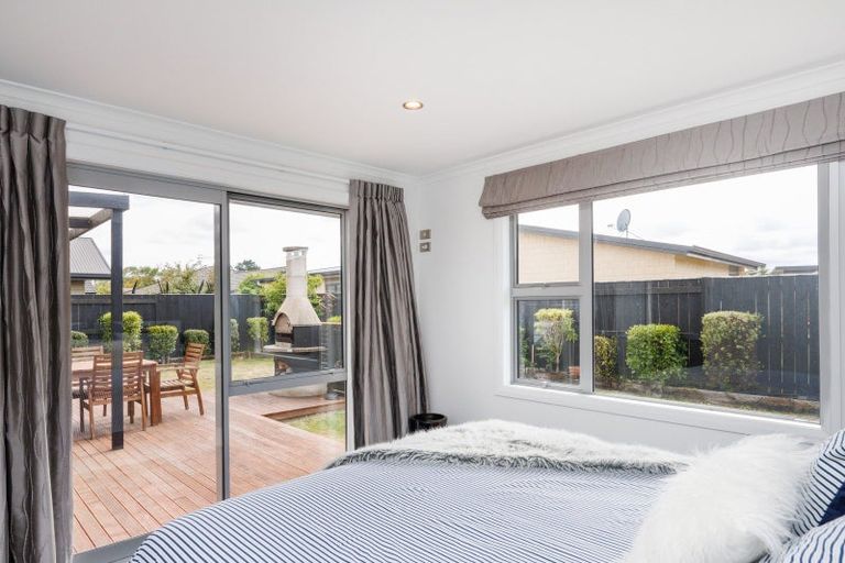 Photo of property in 5 Morocco Terrace, Kelvin Grove, Palmerston North, 4414