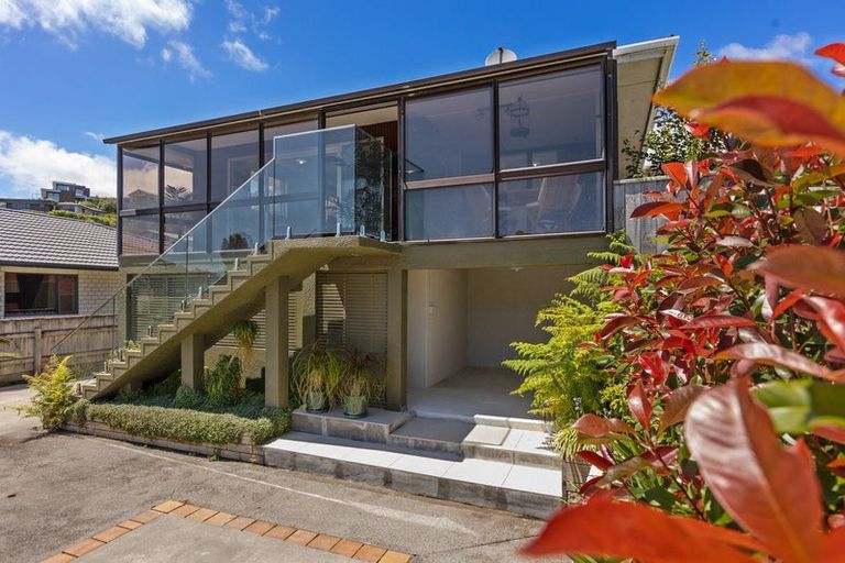 Photo of property in 16 Annandale Street, Lynmouth, New Plymouth, 4310