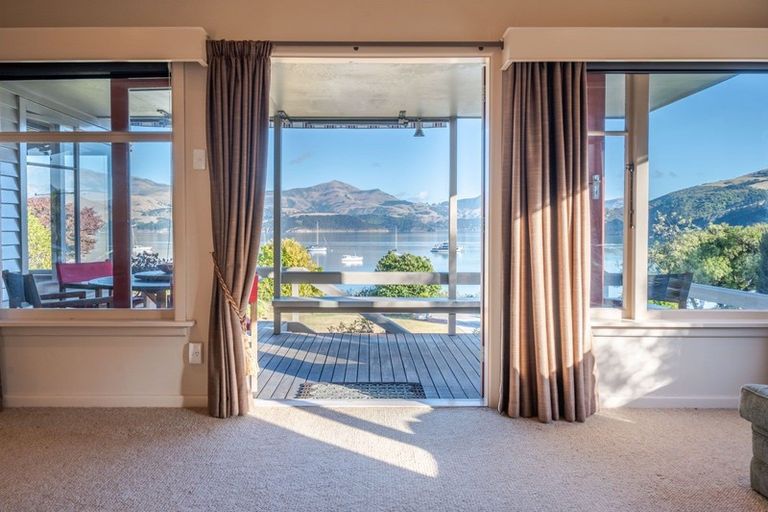 Photo of property in 109 Beach Road, Akaroa, 7520