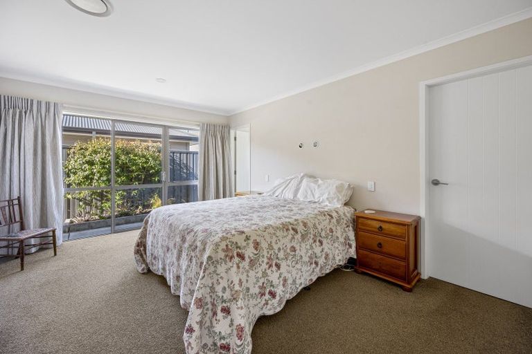 Photo of property in 48 Kenny Road, Te Awa, Napier, 4110