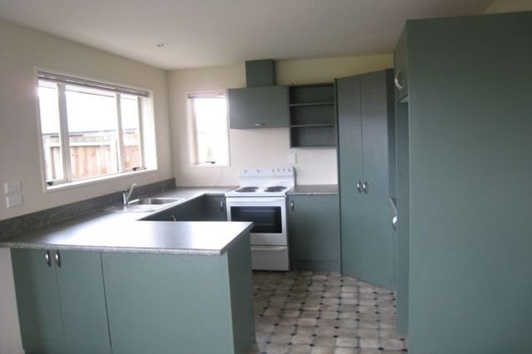 Photo of property in 10 Kydd Lane, Hornby, Christchurch, 8042