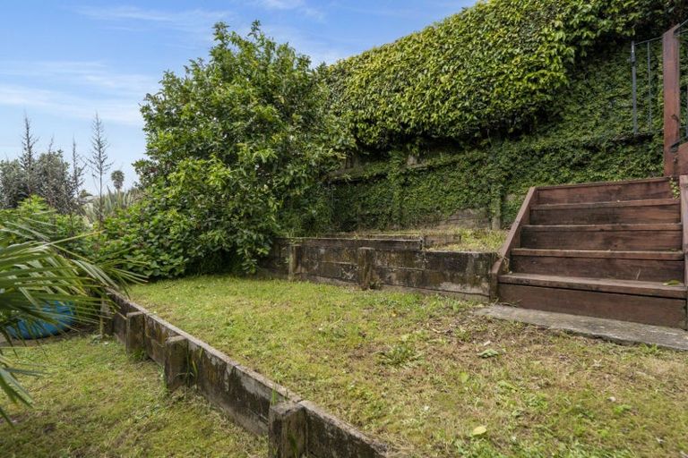 Photo of property in 22 Vanderbilt Place, Welcome Bay, Tauranga, 3112