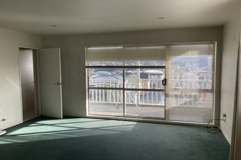 Photo of property in 55 Scarborough Terrace, Mount Victoria, Wellington, 6011