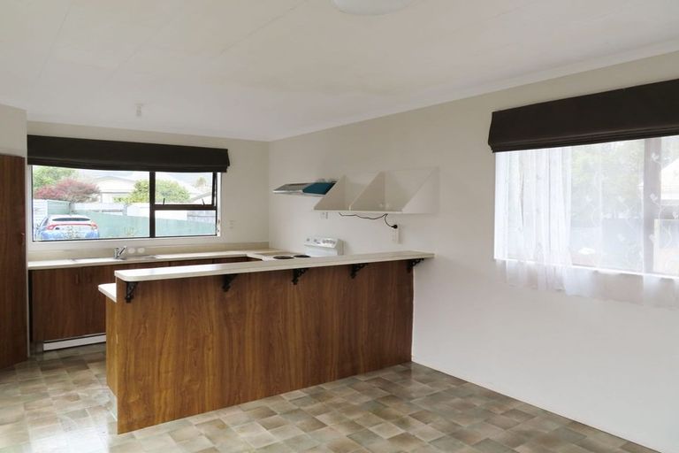 Photo of property in 48 Connolly Street, Boulcott, Lower Hutt, 5010