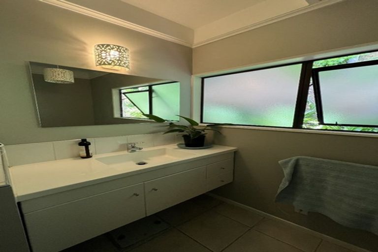 Photo of property in 37 Tanekaha Drive, Parahaki, Whangarei, 0112