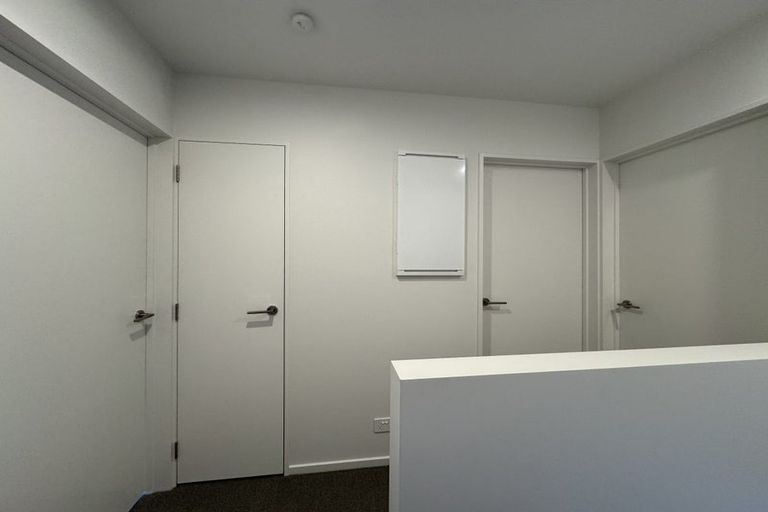 Photo of property in 4/13 Goldsmith Place, Waltham, Christchurch, 8023