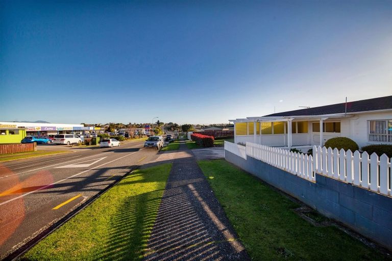 Photo of property in 201 Parklands Avenue, Bell Block, New Plymouth, 4312