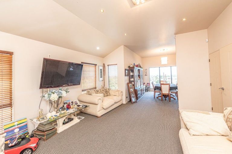 Photo of property in 14 Titter Place, Springvale, Whanganui, 4501