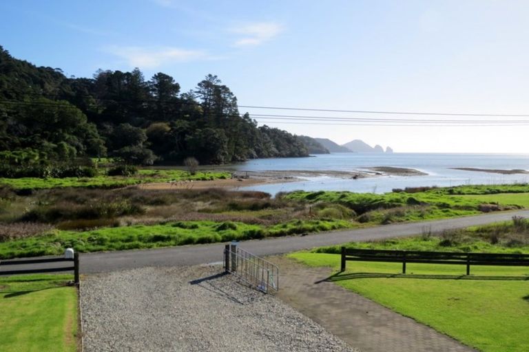 Photo of property in 54 Carey Road, Port Charles, Coromandel, 3584