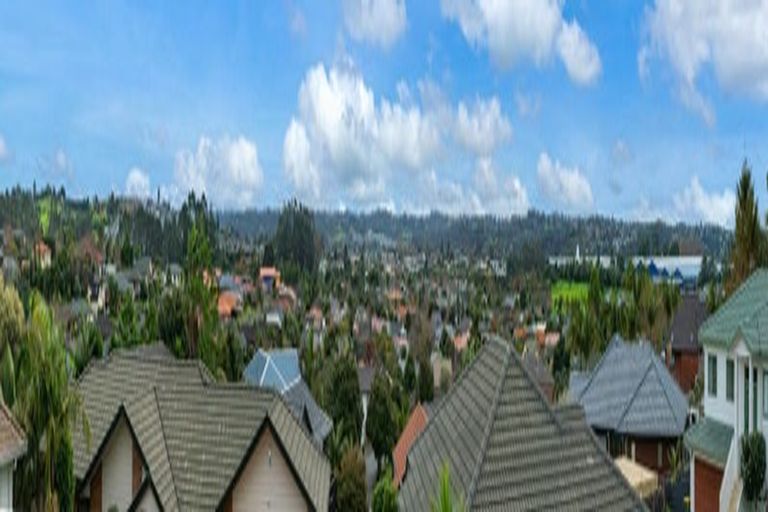 Photo of property in 33 Gala Place, Henderson, Auckland, 0612