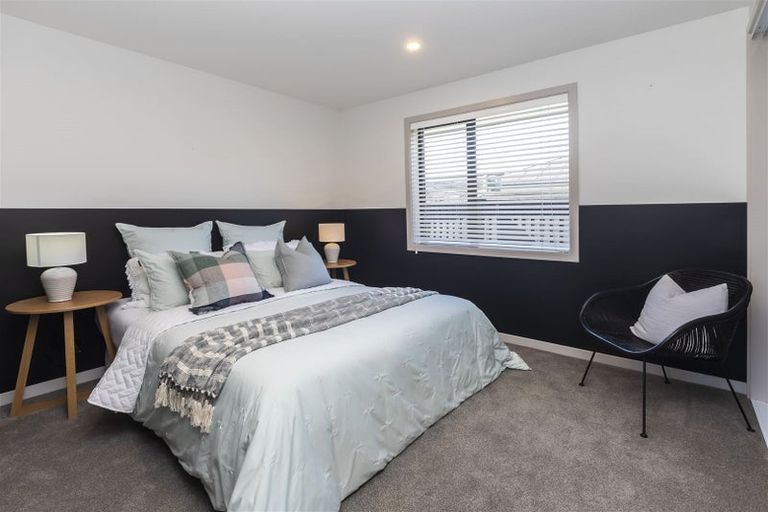 Photo of property in 32 Sequoia Way, Rangiora, 7400