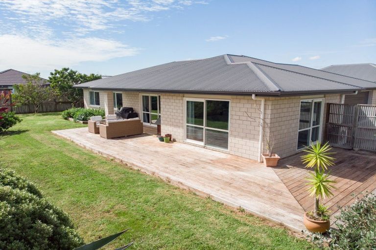 Photo of property in 59 Darlington Street, Ngatea, 3503