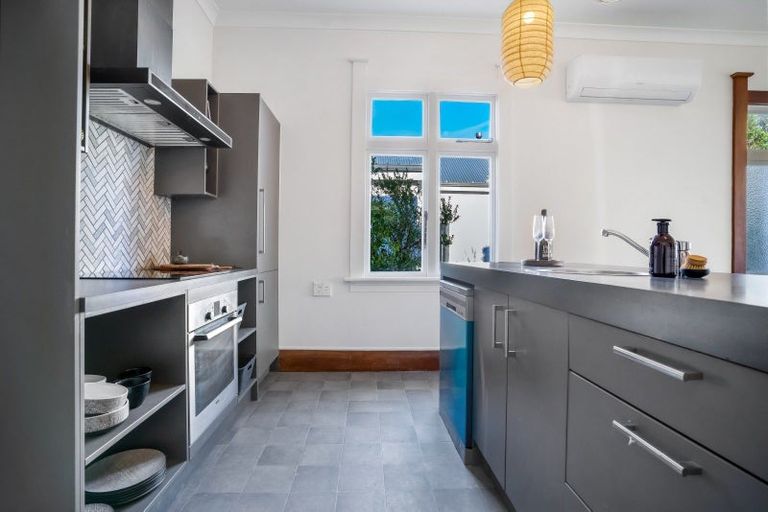 Photo of property in 31 Mary Street, Winton, 9720